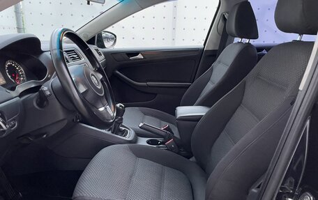 Volkswagen Jetta VI, 2014 год, 900 000 рублей, 11 фотография