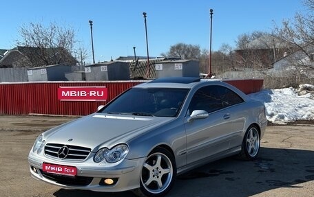 Mercedes-Benz CLK-Класс, 2002 год, 899 000 рублей, 1 фотография