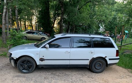 Volkswagen Passat B5+ рестайлинг, 2000 год, 160 000 рублей, 2 фотография