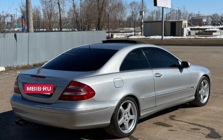 Mercedes-Benz CLK-Класс, 2002 год, 899 000 рублей, 7 фотография