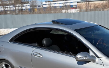 Mercedes-Benz CLK-Класс, 2002 год, 899 000 рублей, 25 фотография