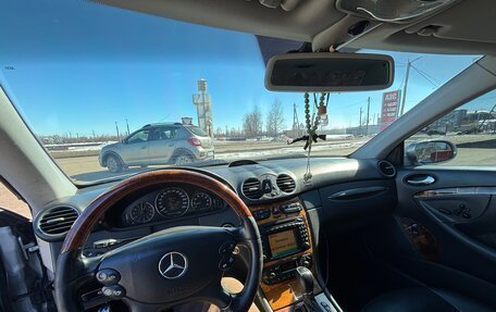 Mercedes-Benz CLK-Класс, 2002 год, 899 000 рублей, 32 фотография