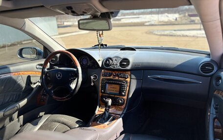 Mercedes-Benz CLK-Класс, 2002 год, 899 000 рублей, 28 фотография