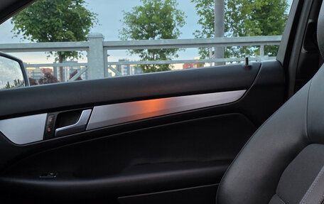 Mercedes-Benz C-Класс, 2013 год, 1 800 000 рублей, 20 фотография