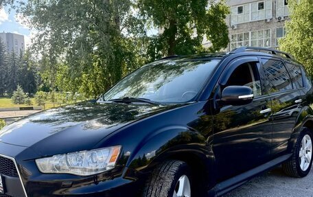 Mitsubishi Outlander III рестайлинг 3, 2011 год, 1 050 000 рублей, 3 фотография