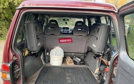 Mitsubishi Pajero III рестайлинг, 1995 год, 690 000 рублей, 9 фотография