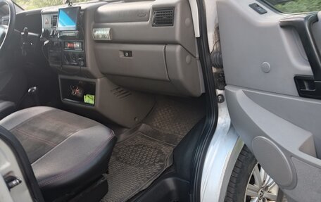 Volkswagen Transporter T4, 2002 год, 1 300 000 рублей, 3 фотография