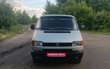 Volkswagen Transporter T4, 2002 год, 1 300 000 рублей, 13 фотография