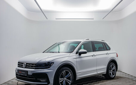 Volkswagen Tiguan II, 2020 год, 2 990 000 рублей, 2 фотография