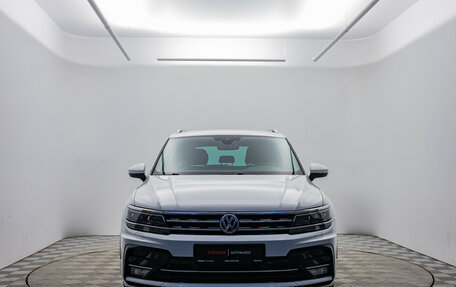 Volkswagen Tiguan II, 2020 год, 2 990 000 рублей, 3 фотография