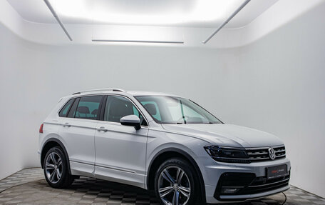 Volkswagen Tiguan II, 2020 год, 2 990 000 рублей, 4 фотография