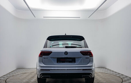 Volkswagen Tiguan II, 2020 год, 2 990 000 рублей, 7 фотография