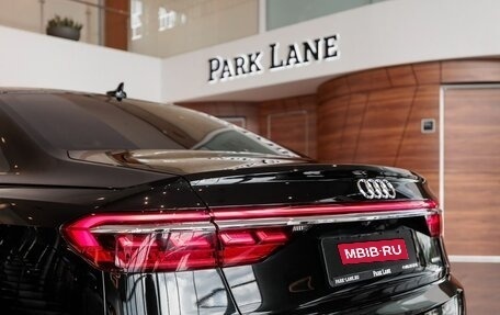 Audi A8, 2022 год, 7 490 000 рублей, 11 фотография