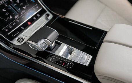 Audi A8, 2022 год, 7 490 000 рублей, 17 фотография