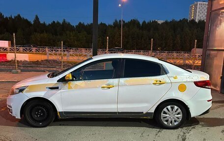 KIA Rio III рестайлинг, 2015 год, 450 000 рублей, 1 фотография