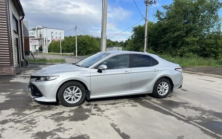 Toyota Camry, 2019 год, 3 100 000 рублей, 6 фотография