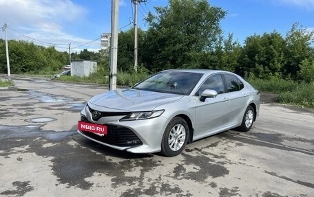 Toyota Camry, 2019 год, 3 100 000 рублей, 15 фотография