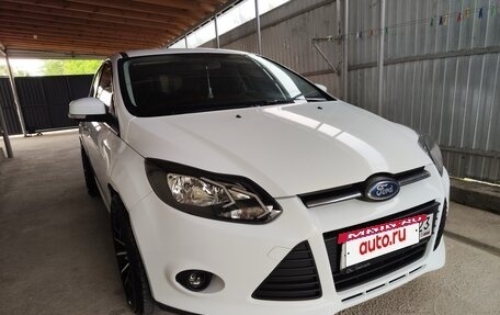 Ford Focus III, 2014 год, 820 000 рублей, 2 фотография