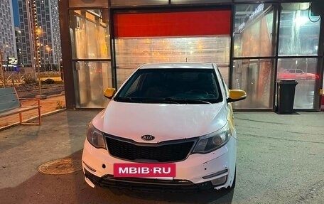 KIA Rio III рестайлинг, 2015 год, 450 000 рублей, 3 фотография