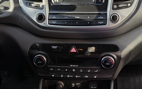Hyundai Tucson III, 2016 год, 1 700 000 рублей, 10 фотография