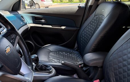 Chevrolet Cruze II, 2011 год, 720 000 рублей, 10 фотография