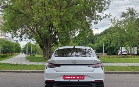Hyundai Elantra, 2023 год, 2 500 000 рублей, 11 фотография
