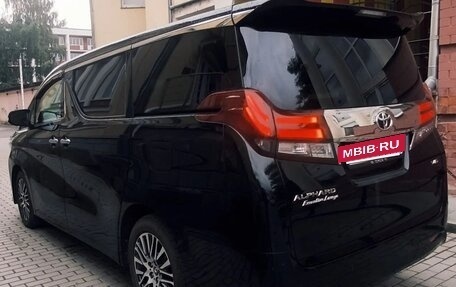 Toyota Alphard III, 2015 год, 3 650 000 рублей, 4 фотография