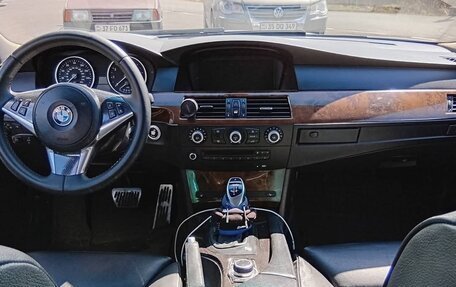 BMW 5 серия, 2006 год, 1 240 000 рублей, 5 фотография