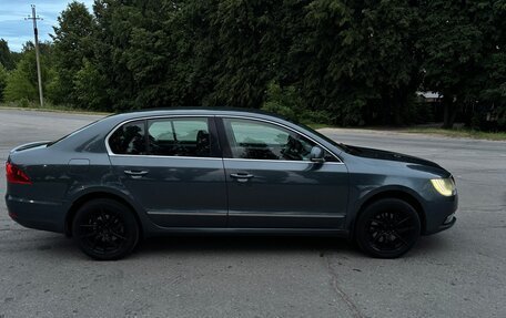 Skoda Superb III рестайлинг, 2013 год, 1 100 000 рублей, 3 фотография