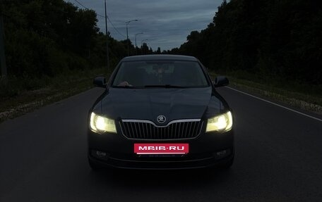 Skoda Superb III рестайлинг, 2013 год, 1 100 000 рублей, 6 фотография