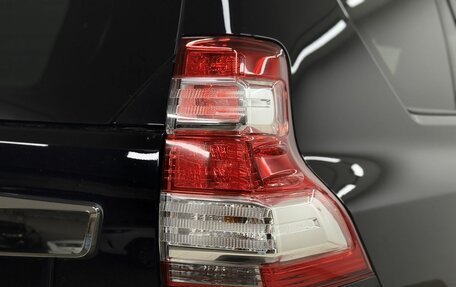 Toyota Land Cruiser Prado 150 рестайлинг 2, 2015 год, 3 897 000 рублей, 10 фотография