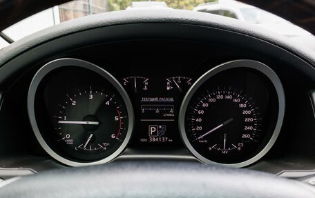 Toyota Land Cruiser 200, 2012 год, 3 199 000 рублей, 21 фотография