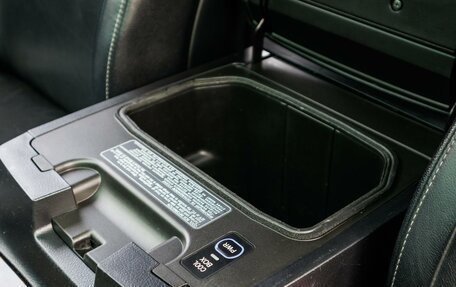 Toyota Land Cruiser 200, 2012 год, 3 199 000 рублей, 30 фотография