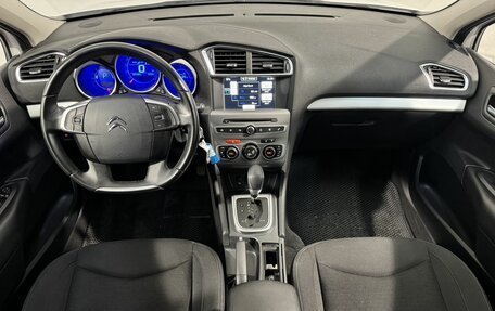 Citroen C4 II рестайлинг, 2015 год, 899 800 рублей, 8 фотография