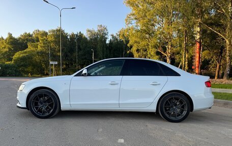 Audi A4, 2013 год, 1 650 000 рублей, 10 фотография