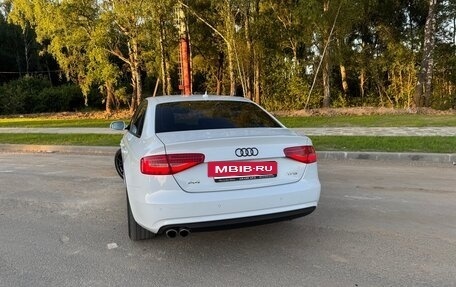 Audi A4, 2013 год, 1 650 000 рублей, 17 фотография