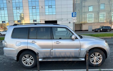 Mitsubishi Pajero IV, 2011 год, 1 950 000 рублей, 5 фотография