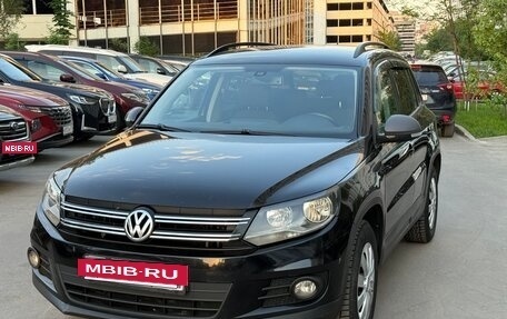 Volkswagen Tiguan I, 2015 год, 945 000 рублей, 2 фотография