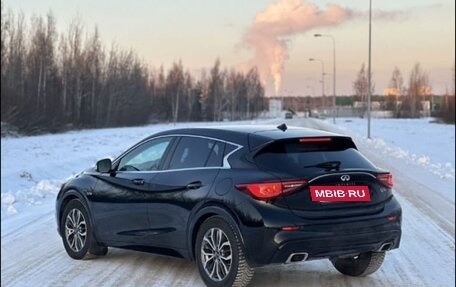 Infiniti Q30, 2016 год, 2 100 000 рублей, 4 фотография