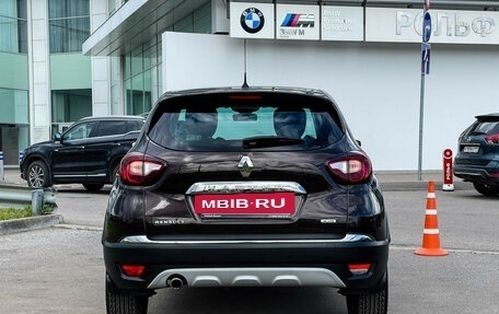 Renault Kaptur I рестайлинг, 2018 год, 1 867 000 рублей, 7 фотография