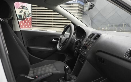 Volkswagen Polo VI (EU Market), 2019 год, 955 000 рублей, 6 фотография