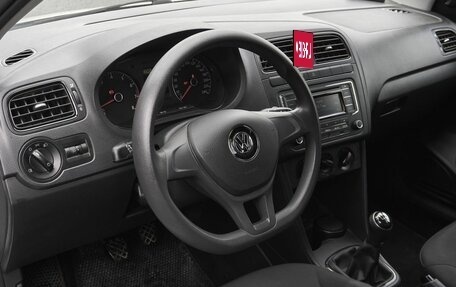 Volkswagen Polo VI (EU Market), 2019 год, 955 000 рублей, 5 фотография
