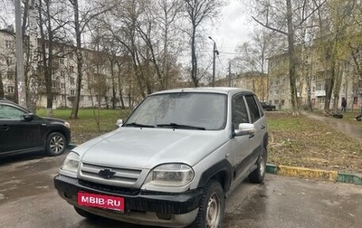 Chevrolet Niva I рестайлинг, 2004 год, 200 000 рублей, 1 фотография