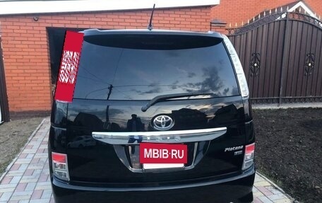Toyota ISis I, 2011 год, 1 100 000 рублей, 6 фотография