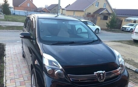 Toyota ISis I, 2011 год, 1 100 000 рублей, 32 фотография