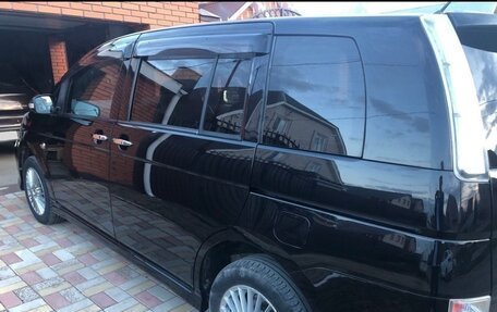 Toyota ISis I, 2011 год, 1 100 000 рублей, 28 фотография