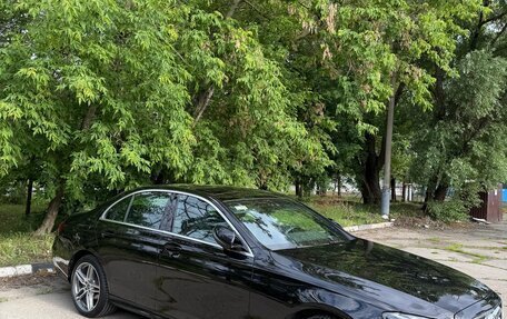 Mercedes-Benz E-Класс, 2017 год, 3 500 000 рублей, 4 фотография