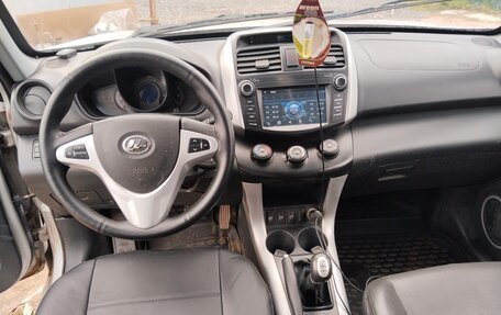 Lifan X60 I рестайлинг, 2013 год, 520 000 рублей, 15 фотография