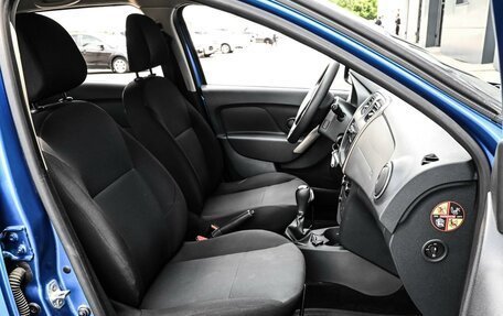 Renault Sandero II рестайлинг, 2015 год, 889 000 рублей, 8 фотография