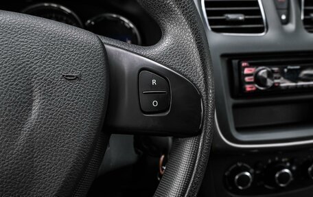 Renault Sandero II рестайлинг, 2015 год, 889 000 рублей, 15 фотография